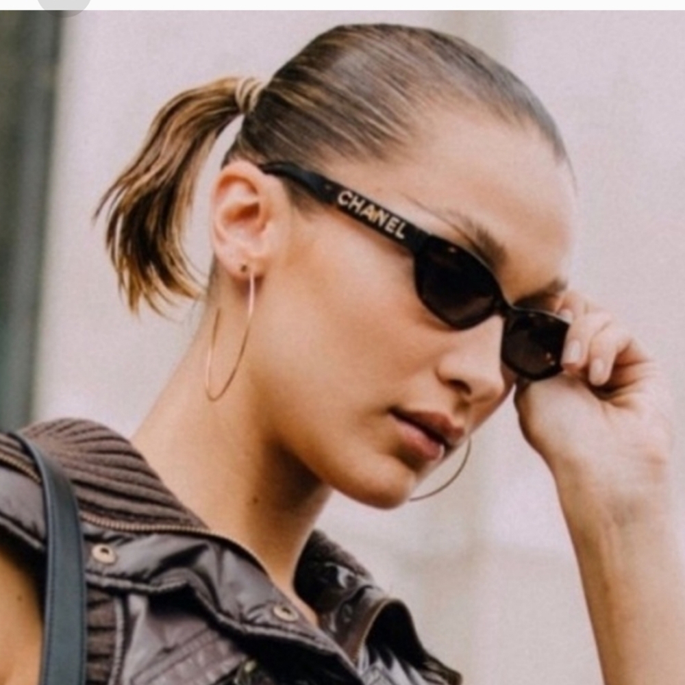 CHANEL RECTANGLE 71280A s1746 Silver Trendy Sunglasses Y2K - Picture 11 of 16